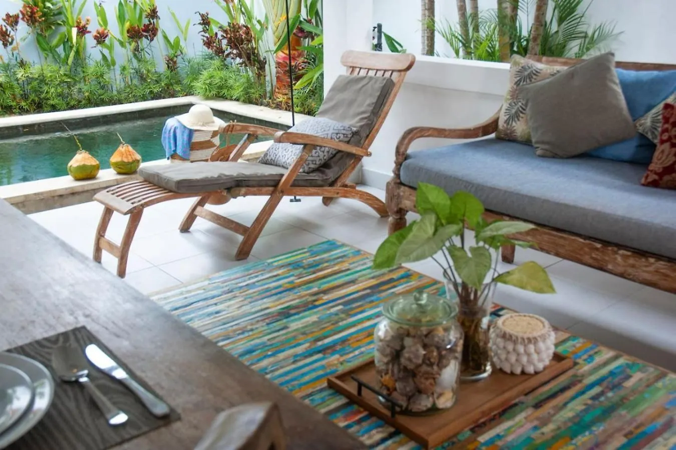 Fantastic 1 Bedroom Villa Private Pool Walk To Beach Badung  Indonesia